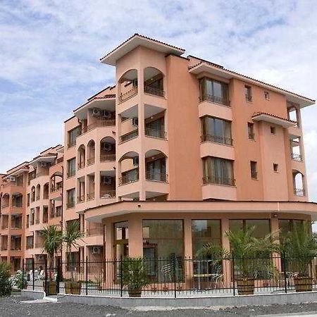 Sunflower Aparthotel Slăntjev Brjag Exteriör bild