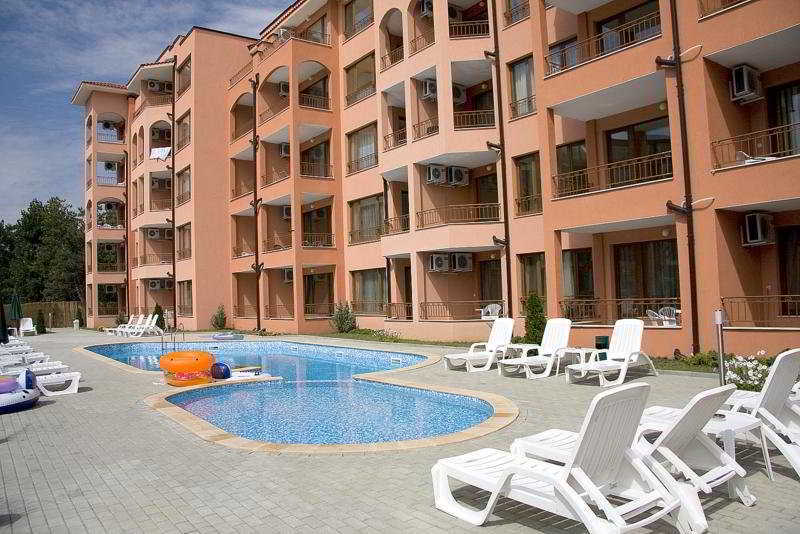 Sunflower Aparthotel Slăntjev Brjag Exteriör bild